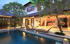 Desa Di Bali Villas